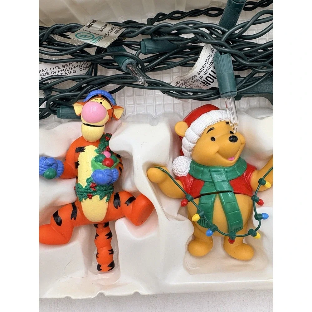 VTG EZ Lights, Santa's Best, Ten Light Pooh Illuminated Tree Trimmer Set (WORKS)